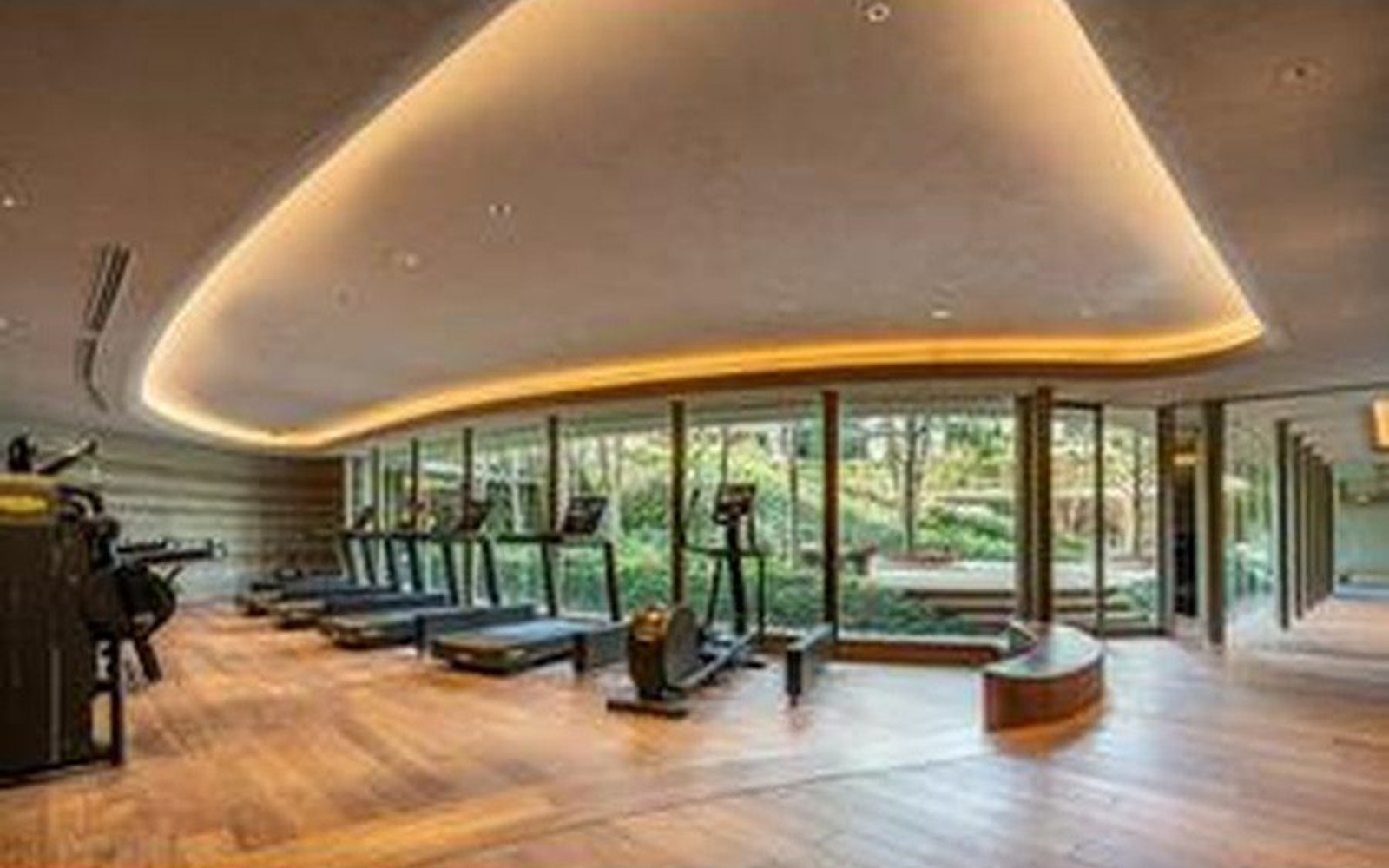 Tokyo skyline and real estate investment article
